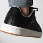 LEVIS-234234-661-BLACK-CASUAL-SNEAKERS